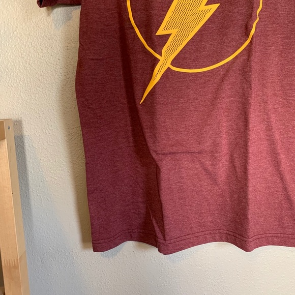 DC Comics Original The Flash Character T-Shirt Short Sleeve Crewneck Men’s S - Picture 4 of 8